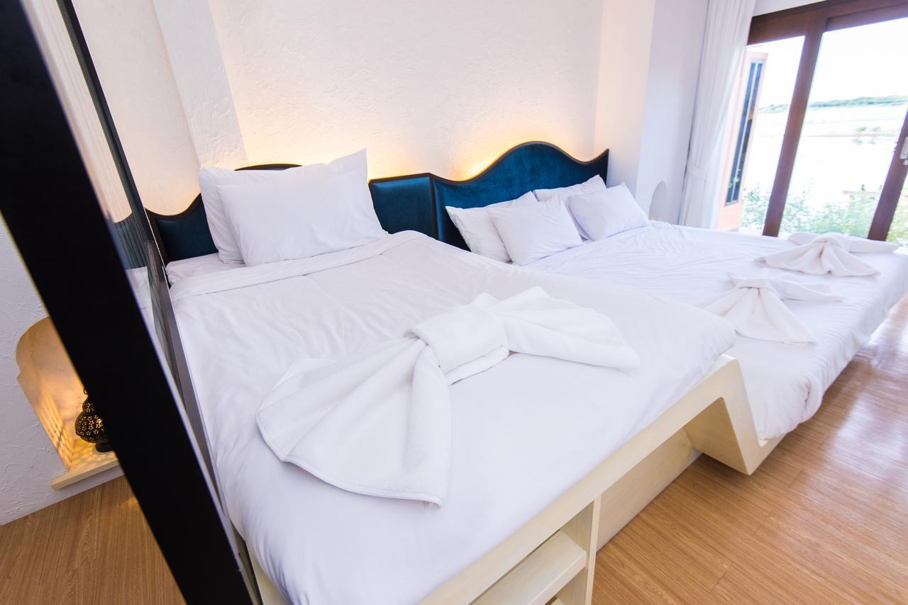 Baan Talay See Cream Resort ساموت سونكرام المظهر الخارجي الصورة