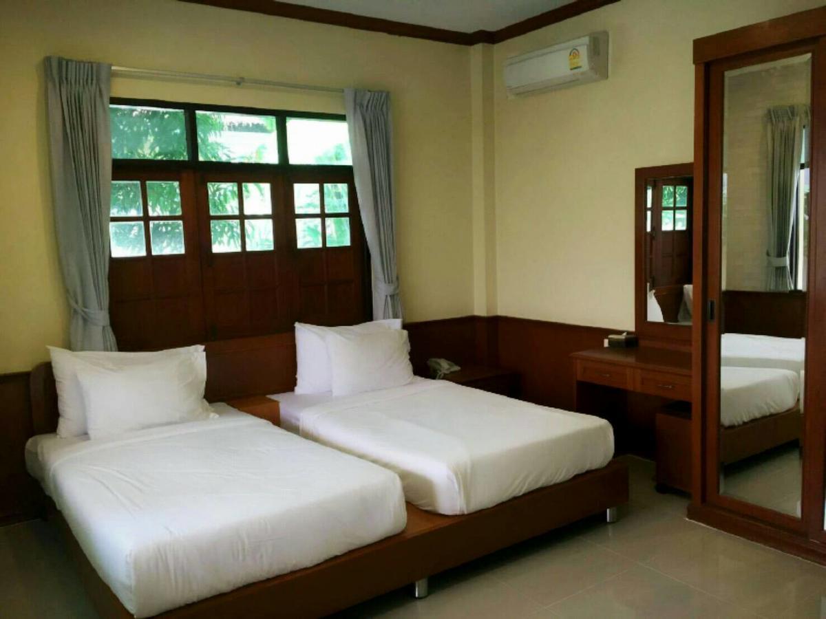 Baan Talay See Cream Resort ساموت سونكرام المظهر الخارجي الصورة