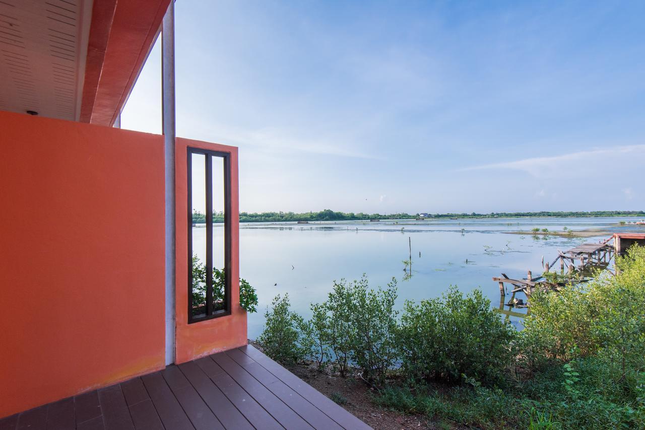 Baan Talay See Cream Resort ساموت سونكرام المظهر الخارجي الصورة