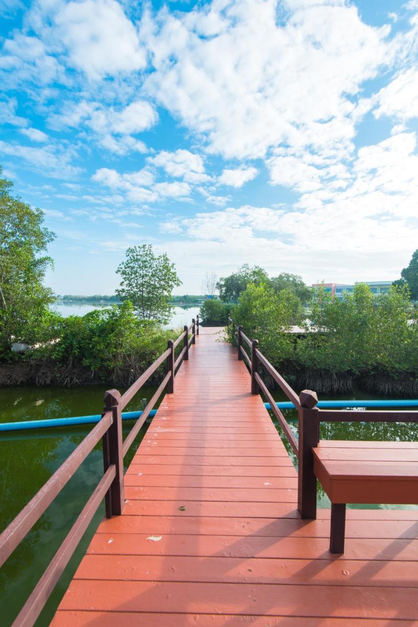 Baan Talay See Cream Resort ساموت سونكرام المظهر الخارجي الصورة